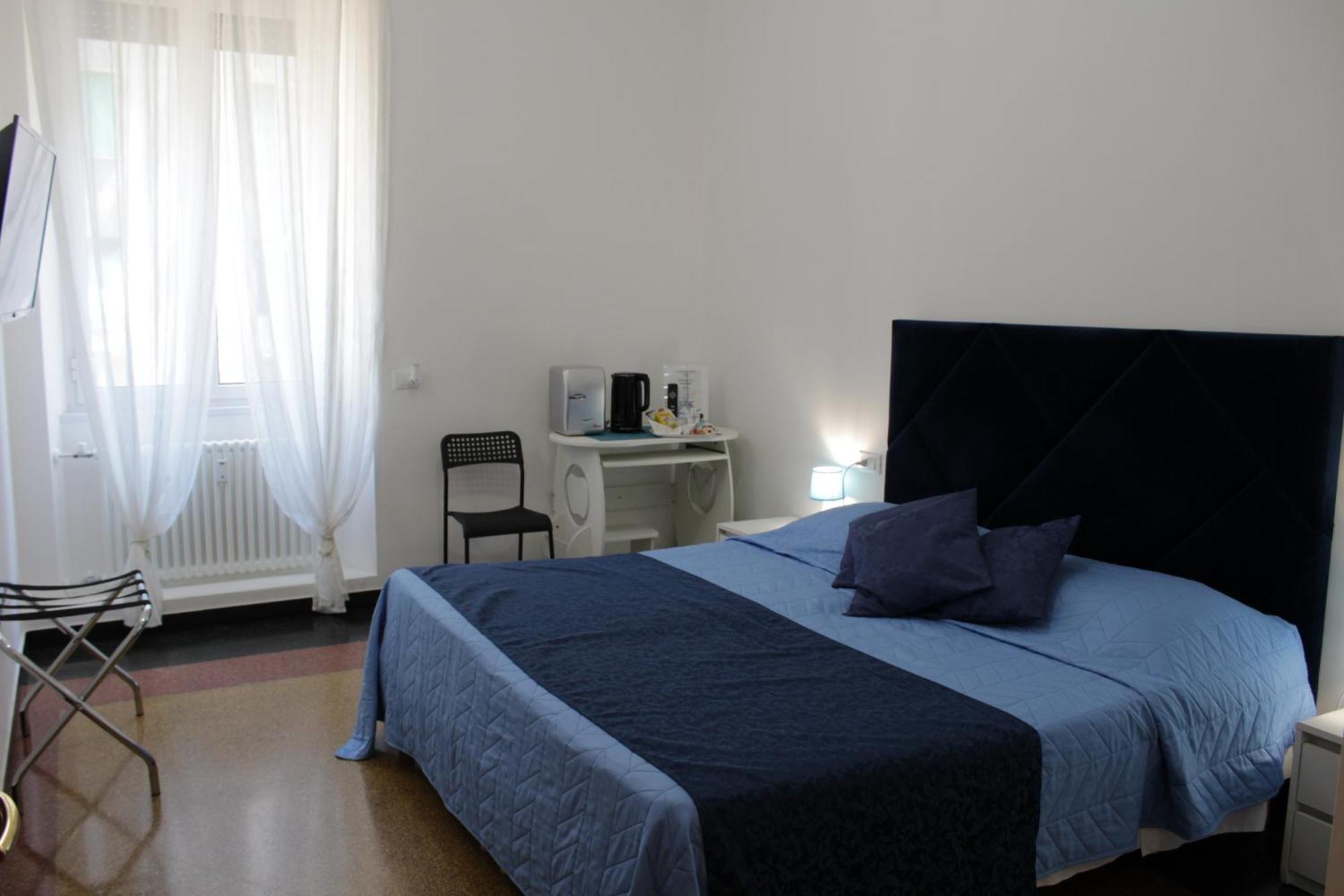 La Lanterna Di Angelo Otel Cenova Dış mekan fotoğraf